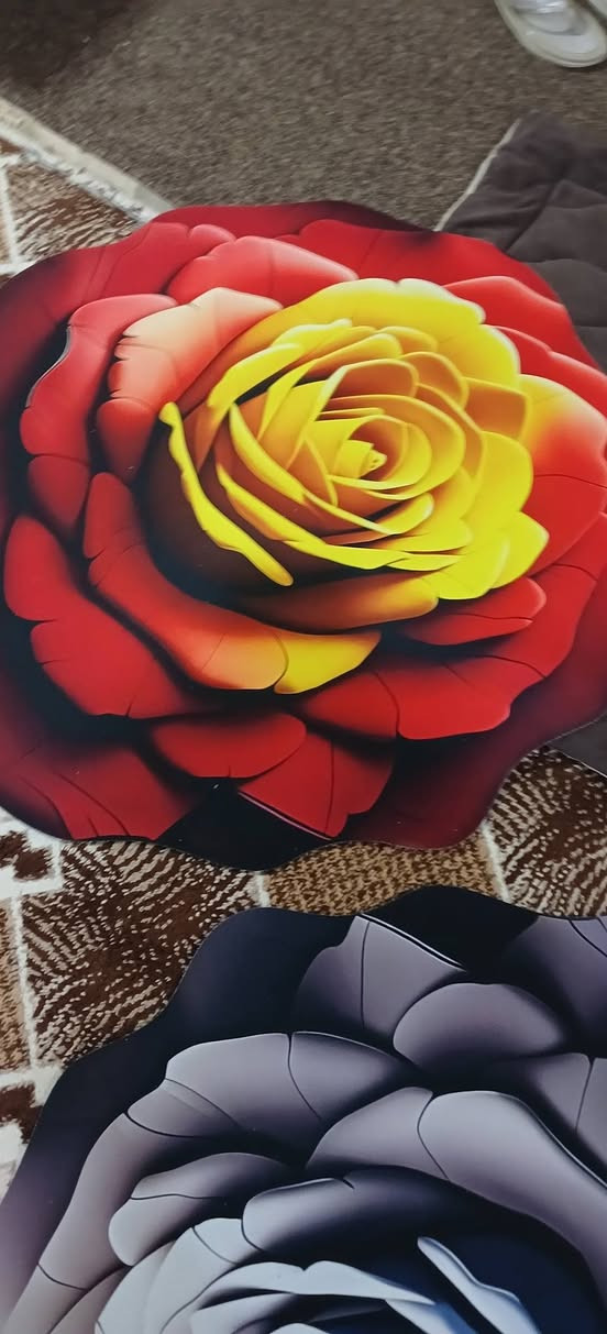 دواسه ثري دي عازل للماء قياس ٨٠ ×٨٠ / العنوان بيجي شارع المصرف مقابل مدرسة الفضيله للبنات / للاستفسار /*********** /***********
