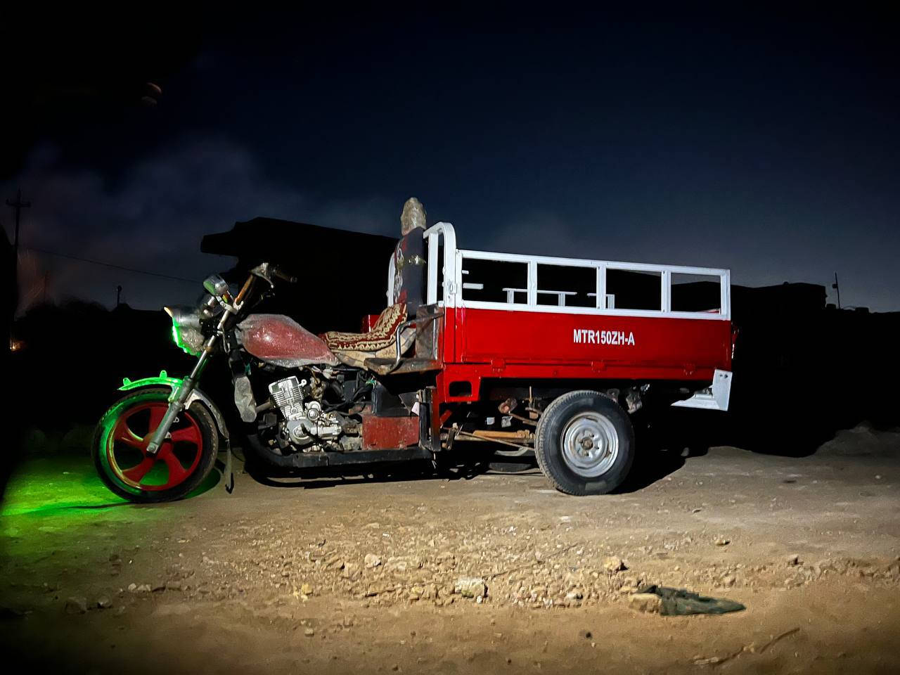 سلام عليكم ستوته للبيع موديل 11 رقم وسنويه الماني ستوته نضيفه مكينه 2025 كير اكسن تايرات كله جديده كهربائيات شغاله سعر مليون و250 وبيها مجال مكان ديوانيه قضاء مهناويه رقم راعيها ***********
