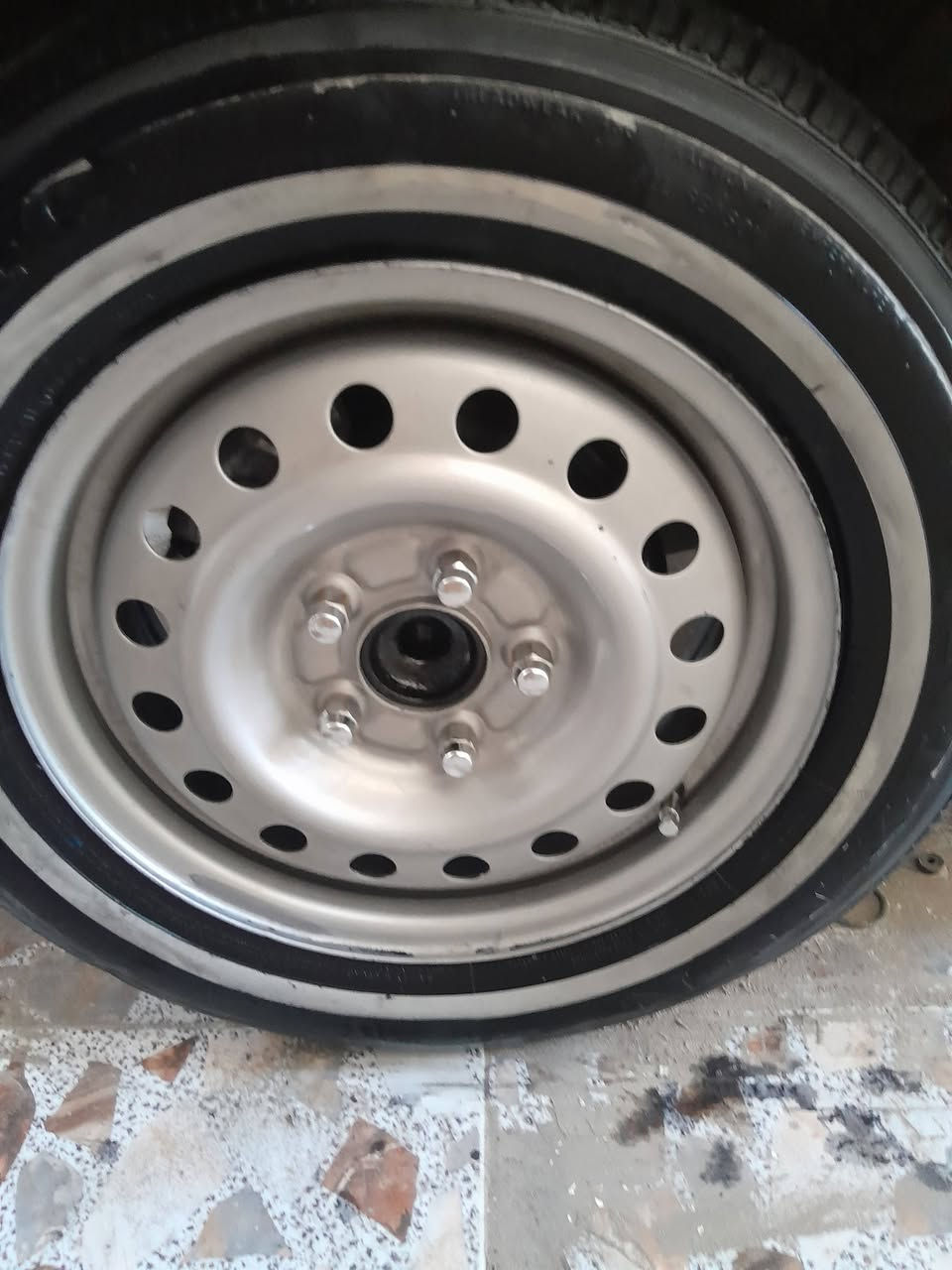 للبيع مكاني بابل حجم 15.         ***********
