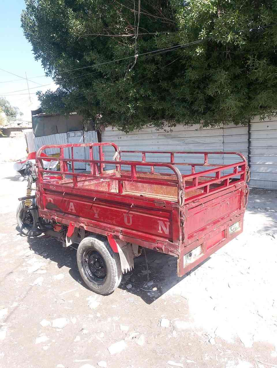 السلام عليكم ستوته دايوان 2021 اوراق كامله مكينه حلوه كهربائيات شغاله سلف وهندر  السعر 850 العنوان بغداد حي العامل موبايل ***********
