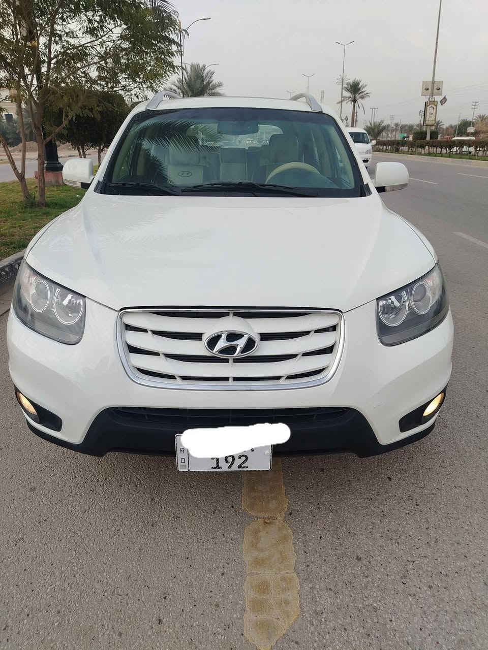 السلام عليكم
السعر 170 رقم مميز
هونداي سنتافي خليجي 2011 
كفاله حته من البارد
سياره جديدة 
رقم بابل رقم مميز بسمي 
مواصفات سياره 
7راكب 
3قطع تبريد 
حجم المكينه 3500
كامرة 
تحكم ستيرن جهتين 
فتحه سقف 
فورويل 
سيارة بسمي رقم دولي جديد 

عنواني كربلاء الحسينيه الوند
الاستفسار اتصل. ***********
