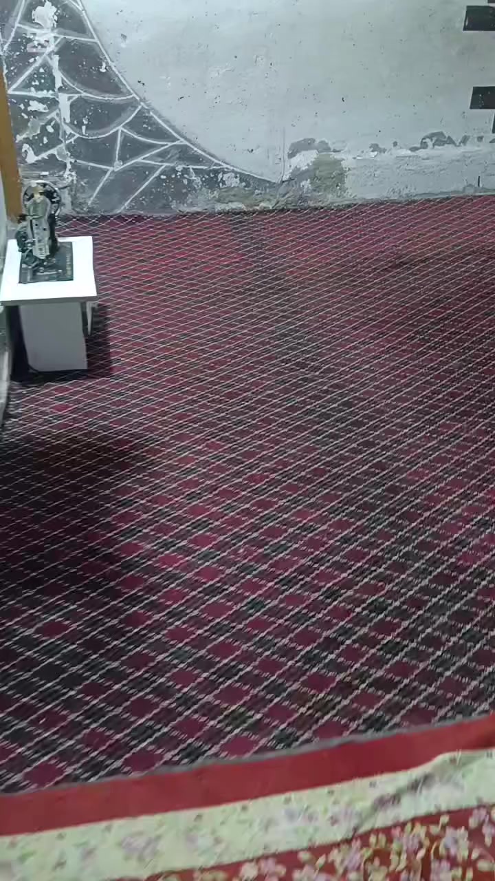 السلام عليكم 
مشتمل للبيع الجمعية قرب صالون حنين 
المساحه 90 السعر 37 وبي مجال زراعي سند 25
***********
