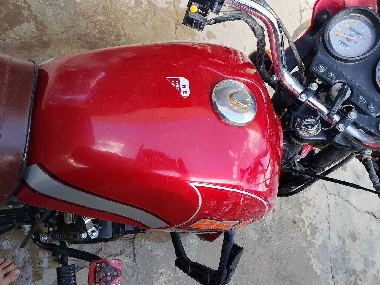 السلام عليكم دايوان كلاسك موديل 2024اوراق سحب سكنر ..
نضافة شوف عينك ..السعر مليون 200..وبي مجال
لل استفسار  ***********
