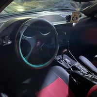 يالله بي ام سياره حلوه نضيفه مانقصه اي شي سياره حلوه مكينه كير اوتماتي...