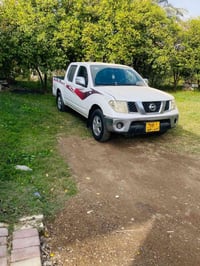 نيسان نيفارا • ٢٠٠٩ • صبغ ٣قطع