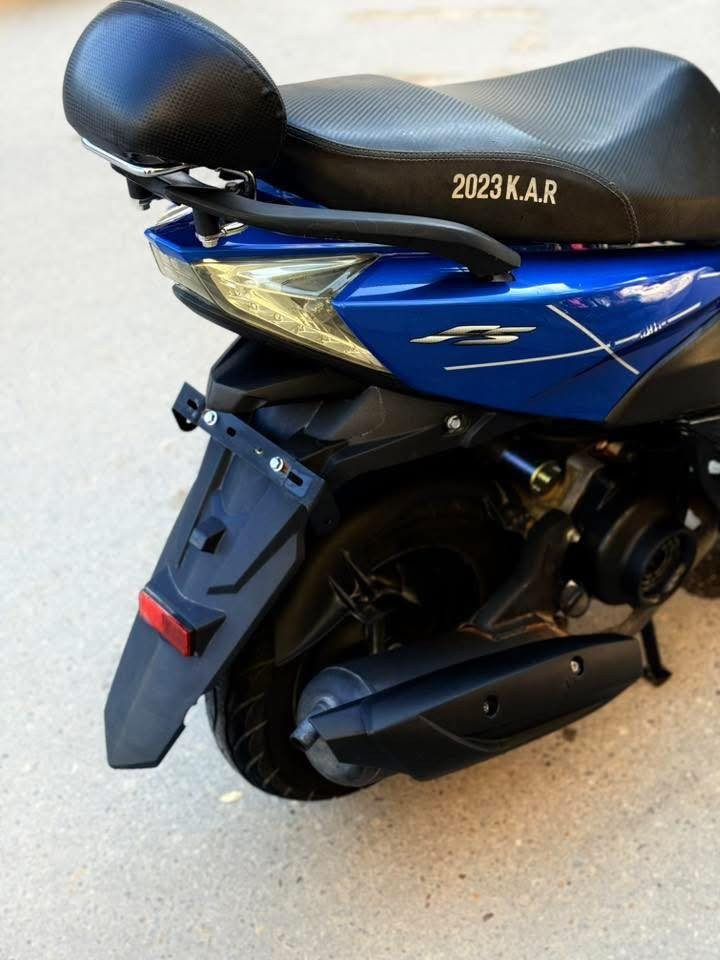 للبيع اف اس سكنس دراجه نضيفه ماعوزه شي 
سلف هندر كهربيات سكن عالي ناصي اشاير كله شغال وكامله
ابلاديه ما مفتوحه دراجه جديده سعره ٧٥٠ 
مكان ناصريه مركز موبايل 
(***********)
