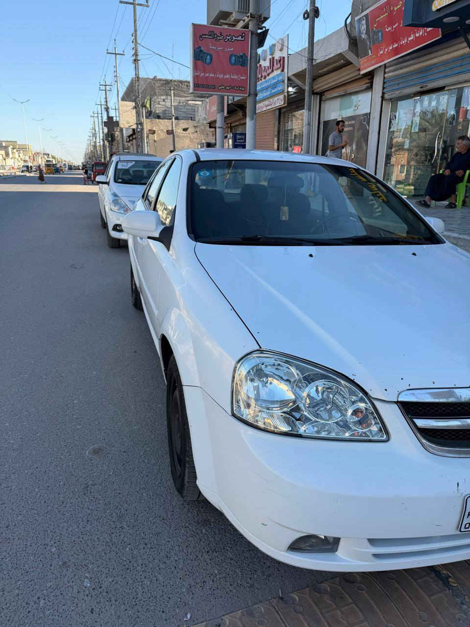 شوفروليت اوبترا للبيع فقط موديل 2012 ابيض كير اوتوماتيك سنويه بسمي الرقم الجديد نظافته كما موضح بالصور بيه قبق الصندوق مبادل وشبر من المدكر الخلفي  والمدكر الامامي مبدل والباقي كفاله  سعرها 70 ورقه وبيه مجال عنواني بصرة ***********
