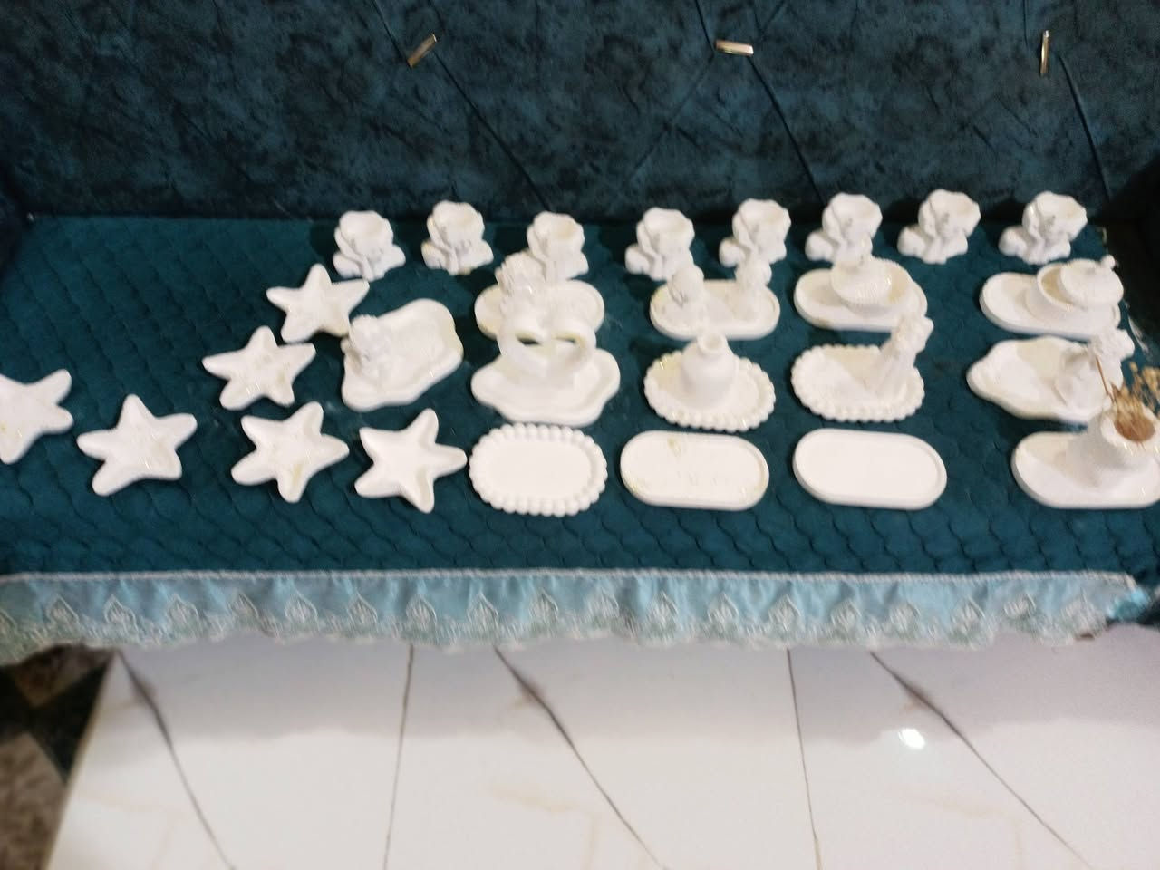 سلام عليكم تحفيات صنع يدوي 37قطعه رقمي ***********  ابيع شلع ماكو مفرد
