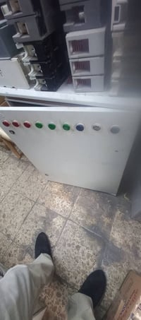 بورد شغال نظيف كويل متغير السعر 800 الف قفل 07901179683 بغداد الكاظميه