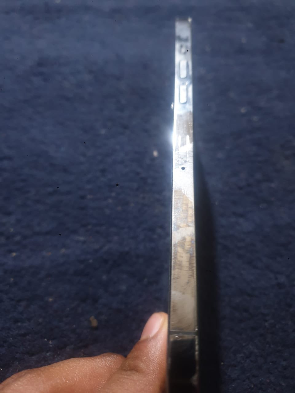 من رخصة ابو كروب ايفوان 12برو ماكس البطارية مستبدلة الأصلية وكامرة مبدلة مكان كربلاء الأمني الداخلي ستفسار على هاذا رقم *********** سعرة ٤٥٠وبي مجال
