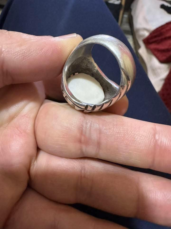 سلام عليكم جزع يماني بقري قديم ثقب صياغه ثقيله للبيع السعر 250 الف مكاني بغداد


**إذا كنت صاحب هذا الإعلان وتريد حذفه لأي سبب، رجاءا أرسل رسالة إلى الدعم الفني**