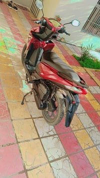 نضيفه • بيه مجال