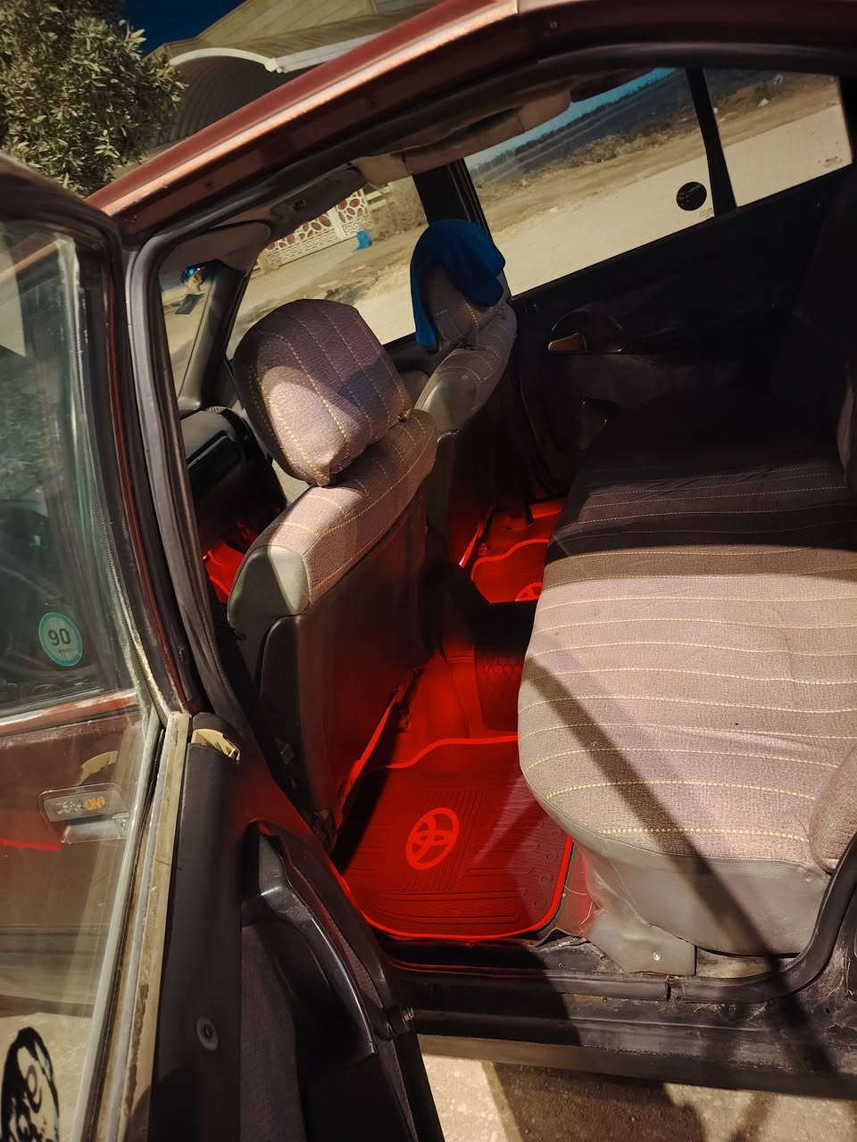 السلام عليكم ابوبل مديل89كير مكينه بطه تبريد ثلج رقم نجف نكليزي هزه جديده سنويه لغايت 30 بسمي السياره اي ستفسار *********** سعر مناسب مستعجل عل بيعه
