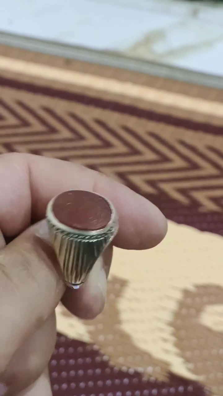 عقيق يماني احمر قديم 55 الف بدون عمله حبايب يوجد توصيل كافه العراق


**إذا كنت صاحب هذا الإعلان وتريد حذفه لأي سبب، رجاءا أرسل رسالة إلى الدعم الفني**