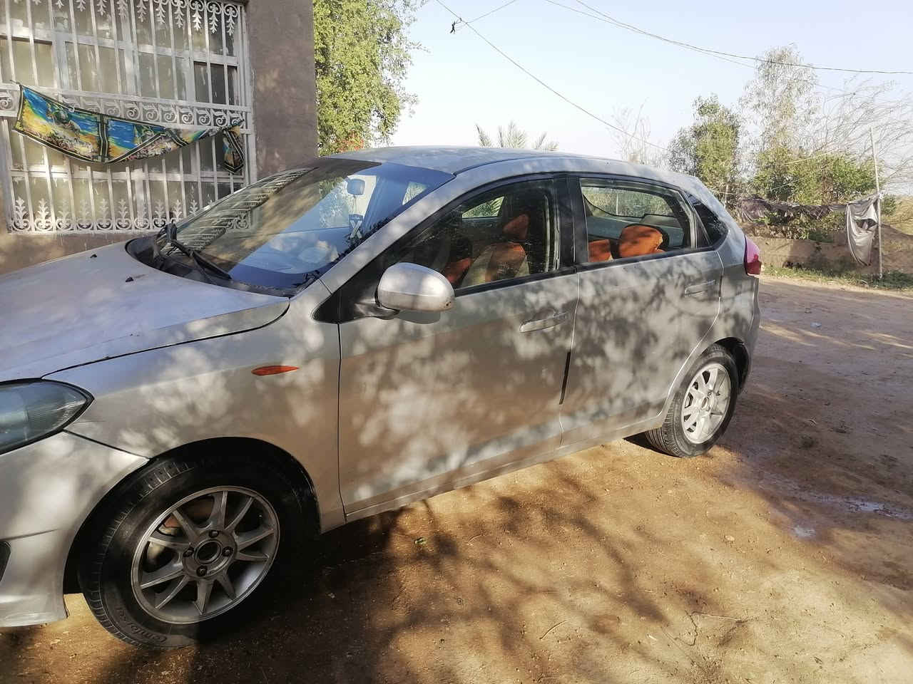 فلاوين ٢٠١٣ رقم كربلاء  دولي سنويه ٢٠٢٩       شرط المداور السياره جاهزه مكينه وكير وتخم تاير وكهربائيات وتبريد شاشه مكفوله من الضربه بس بيه رشات صبغ تصليح اخياسات ٣٥ بيه مجال *********** مكان السياره الديوانيه الحمزه الشرقي وشراي بي خير ويدلل
