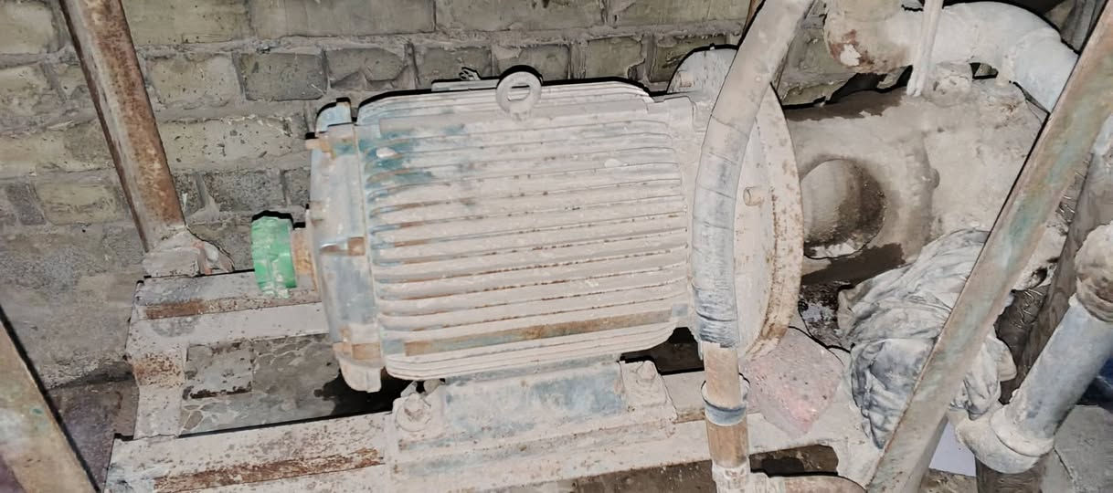 السلام عليكم ورحمة الله وبركاته
أخوان بريص معا المطاور مالته كامل البريص متروك صارله 4 سنوات معروض للبيع سعر مانطي بي اي ابو مصلحه يجي يقم وياخذ مكان البريص كربلاء  ***********
