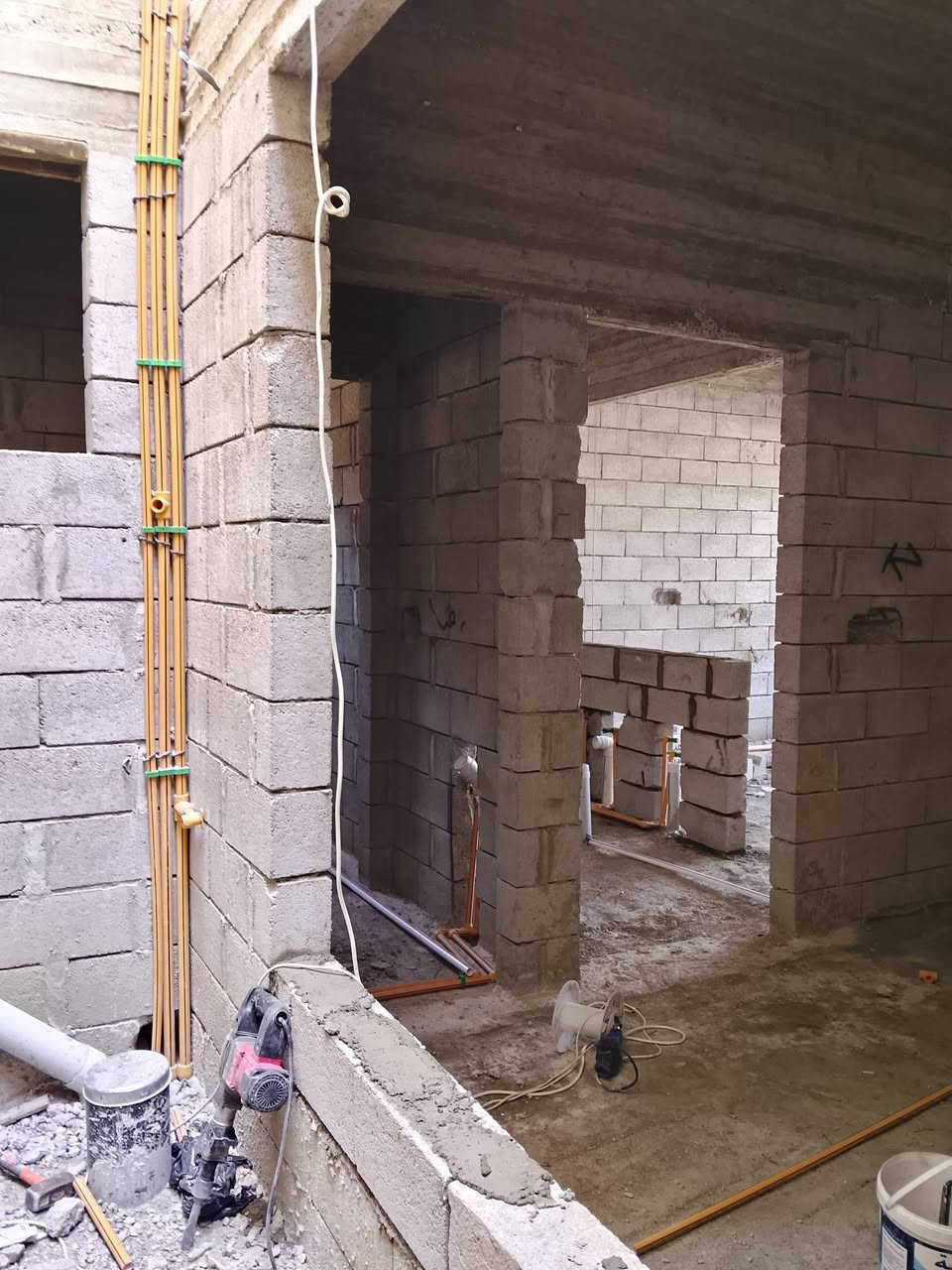مصطفى الطائي 
تآسيسات صحيه عامه شغل شرط هندسي ونضام حديث 
نضام رفت 
نضام بطارية 
نضام نوزل ضواقط 
نضام تعليق 
نضام نوزلات خلاط 
وحسب الطلب يوجد كلشي 
***********
***********
