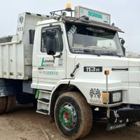 سكانيا للبيع موديل 1995مجموعة سكانيا كير 5x5 السعر190\07512731556