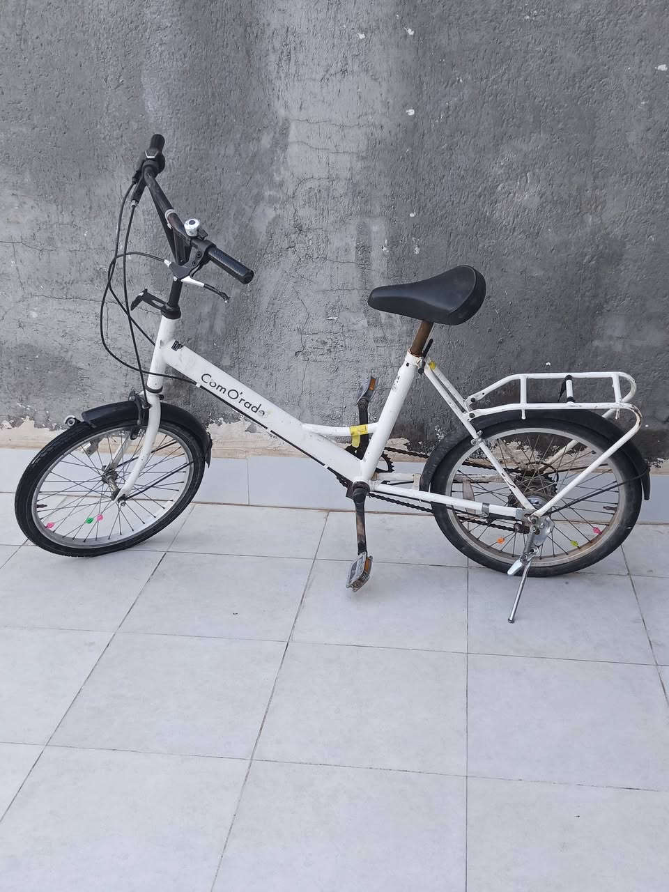 السلام عليكم بايسكلات عدد 2 بالة ياباني جدد قبل 6اشهر ماخذيهم امانة الله للبيع  للاستفسار الاتصال على الرقم ***********
