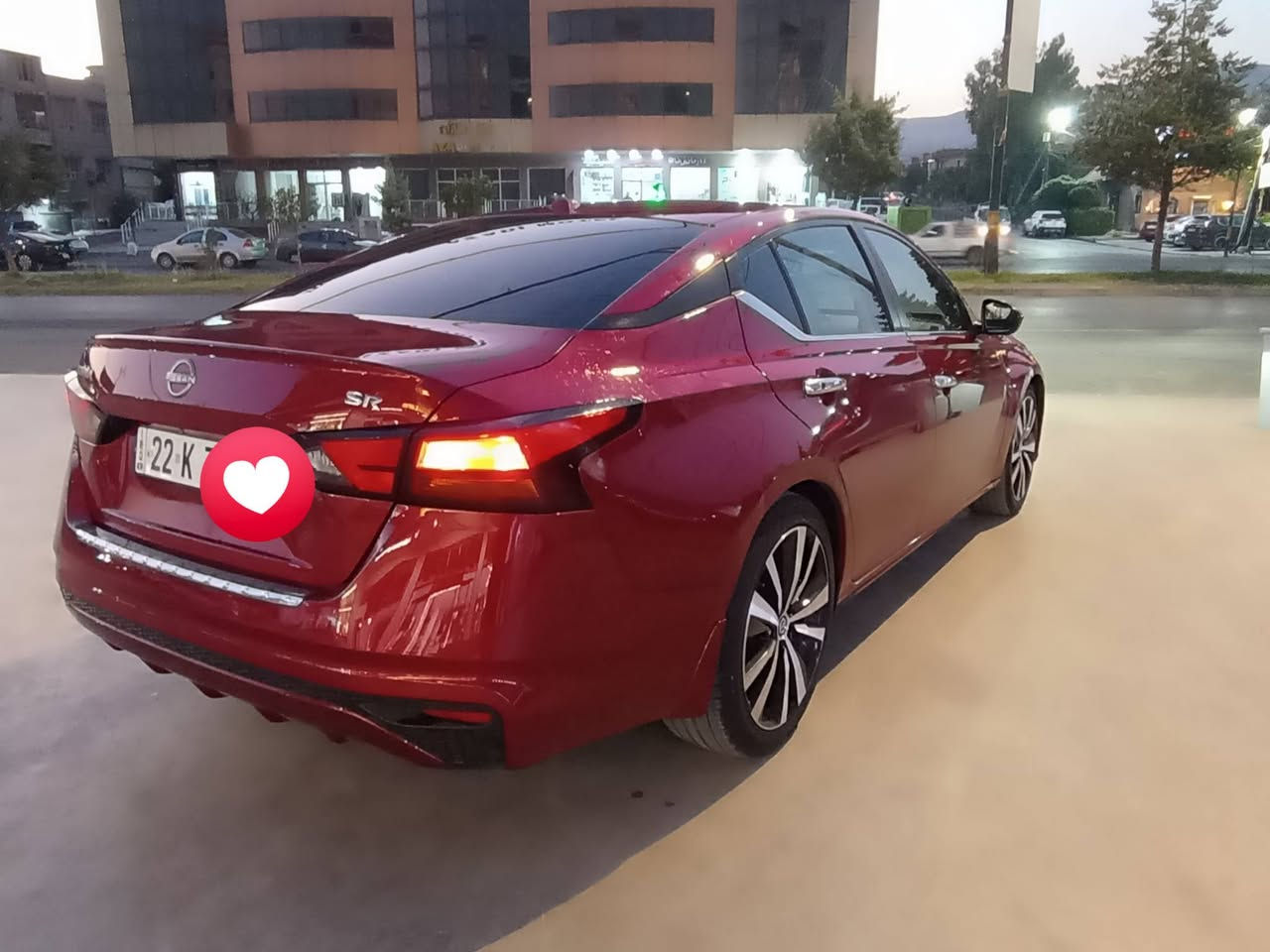 نيسان التيما2023 سعر133
***********
الون احمر كرزي
رادار ماموجود حجر موجود
كاميرا خلفي 
ويل جديد 
تايرات جديد 
ماشيه 90ميل
لايتات زنون  
كير مكينه بشرط 
بونيد جامرلغ صبغ 
رقم اربيل
صور حادث موجود بل منشور  
مكان السياره ديالى خانقين
