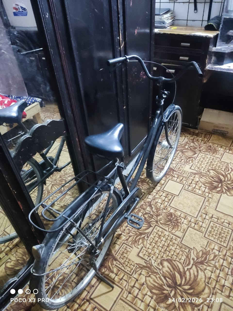 بيع او مراوس مكاني كوفه 
نضافه 95%كبال عينك


**إذا كنت صاحب هذا الإعلان وتريد حذفه لأي سبب، رجاءا أرسل رسالة إلى الدعم الفني**