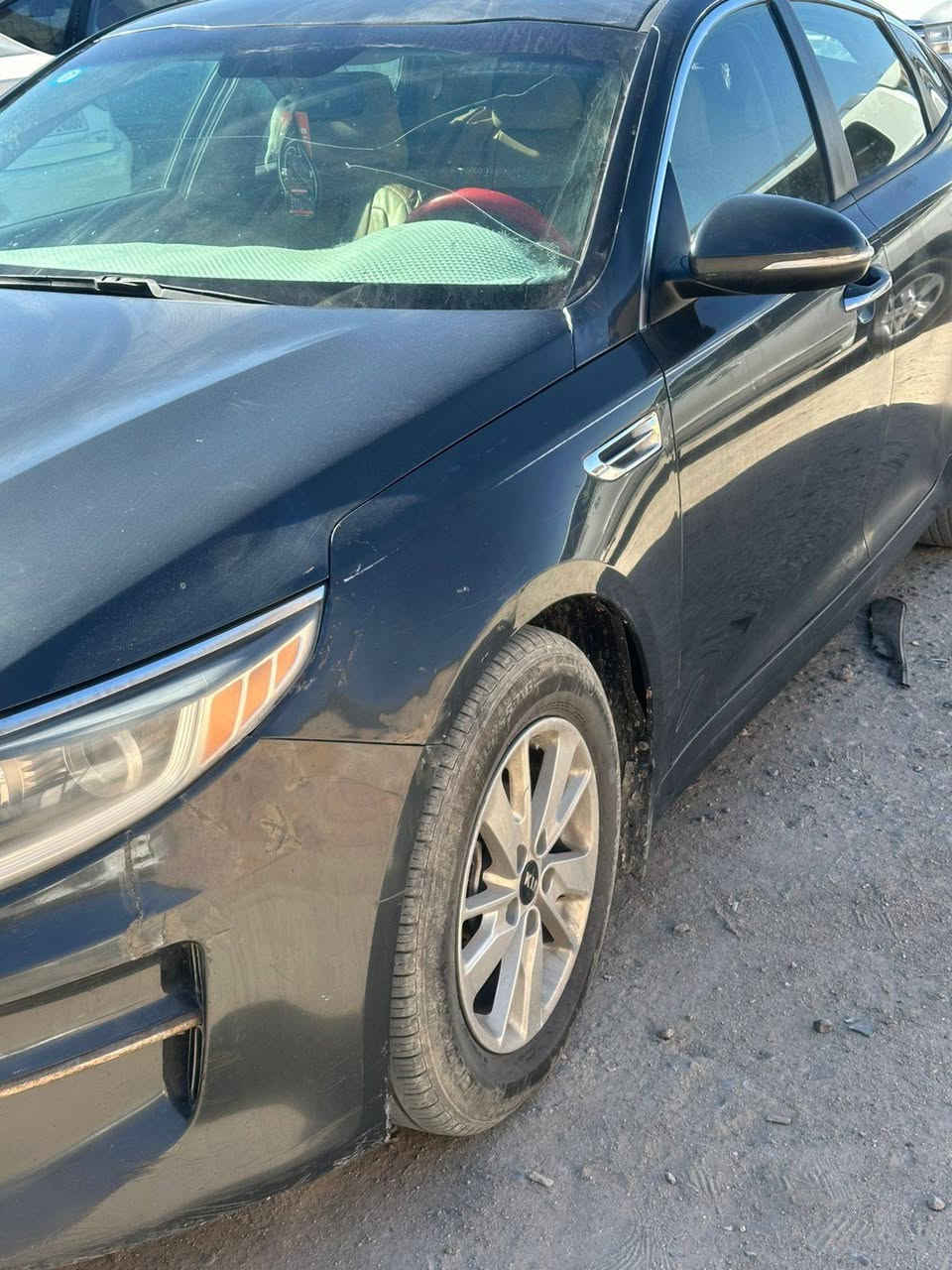 السلام عليكم كيا اوبتيما للبيع وارد امريكي 2016 مكان الرميثة 
رقمه نكليزي سعره 120وبي مجال 
***********
