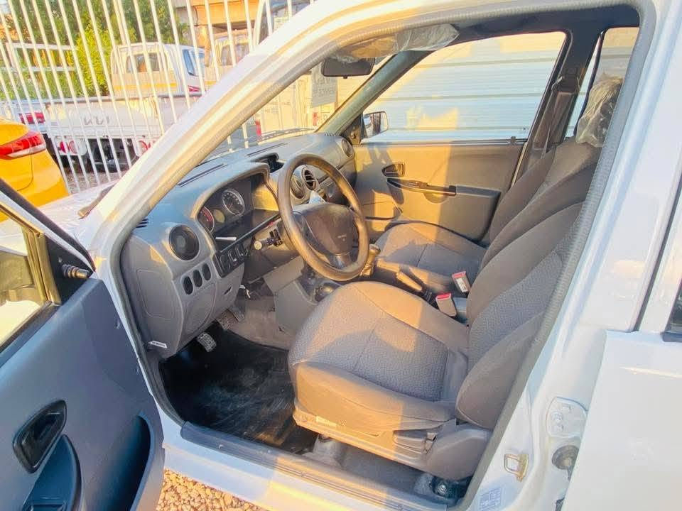 اتصال خط واتساب :*********** -***********
السلام عليكم عندي سايبة للبيع موديل 25 ماشية 30
السعر المطلوب :40 ورقة فقط  المو شراي لايتصل اخوان
السيارة مكفولة كفاله عامه تخم تاير تبريد ثلج تدفئة 
سنويه نافذة لغاية 2030باسمي شرط تحويل ثاني يوم.الارضيه والكشنات دوشمه كاملة.
السياره خصوصي كربلاء  رقم الماني بيضاء اللون
