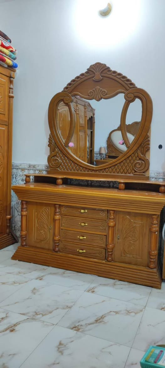غرفه نجاره عراقي مسوينه 3 ملاين سعر مليون ونص وبيهه مجال العنوان الزبير يم الخطوه مستعجلين ع بيع


**إذا كنت صاحب هذا الإعلان وتريد حذفه لأي سبب، رجاءا أرسل رسالة إلى الدعم الفني**