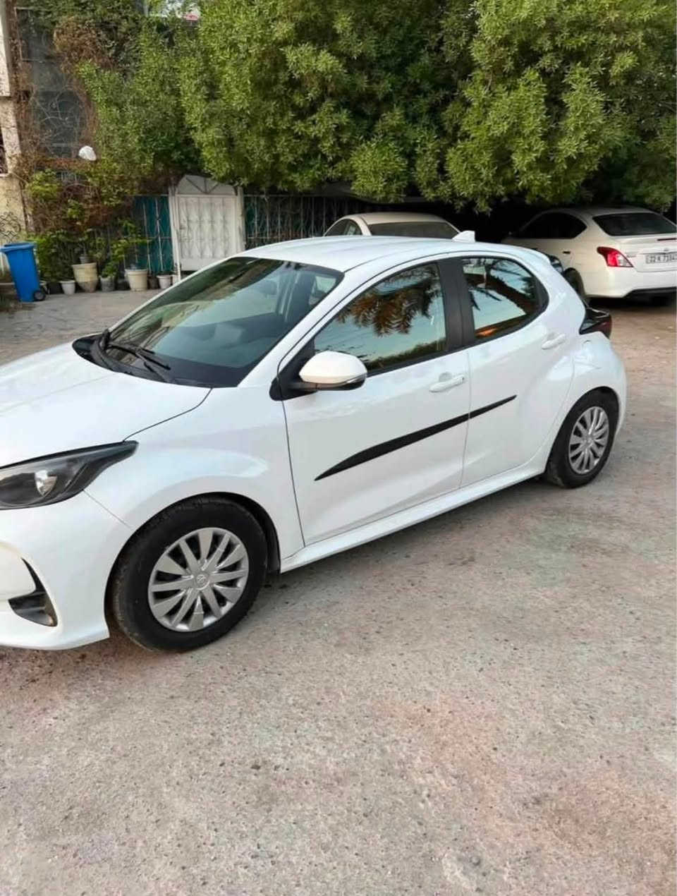 للبيع 🚗🔥
تويوتا يارس هايبرد موديل 2022
✨ وارد / خليجي (حسب المواصفات)
✨ محرك هايبرد اقتصادي جداً 1500cc
✨ صرفية وقود ممتازة
✨ كير أوتوماتيك
✨ هادئة ومريحة ماشية 35 km
✨ نظافة عالية جداً
✨ صبغ جاملغ جهه السايق والجاملغ الخلفي عكس السايق بيه صبغ

✨ جميع الأنظمة تعمل بدون ملاحظات
السيارة جاهزة للفحص في أي مكان ✅
، السعر قابل ( 118) للتفاوض بعد المعاينة.

📞 الاتصال
***********
