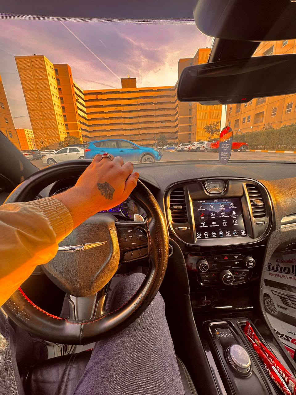 سلام عليكم كرايسلر 300S 2019 للبيع سياره موصفات الاس معروفه عده الفتحه لون مميز سياره مناقصها شي تشغل و تطلع سياره فور ويل ٦ سلندر رقم بغداد باسمي تحويل ثاني يوم حادث السياره بنيد و جاملغ و صور موجوده سعر سياره 198 ورقه و بيها مجال رقم *********** واتساب فقط بغداد, العراق
