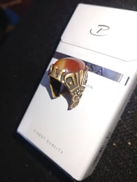 اكسسوارات شخصية • بدون سعر • للبيع