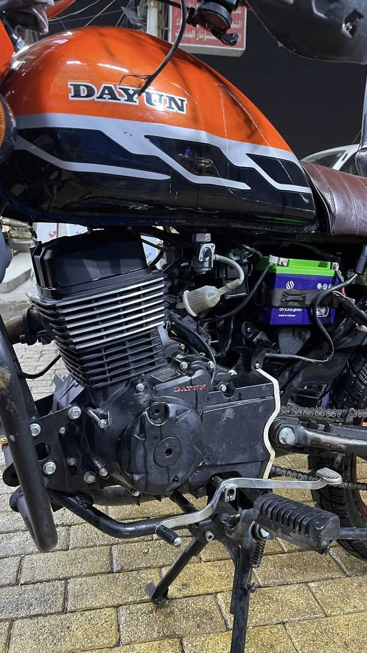 السلام عليكم دراجة دايون جبلي موديل 2024 للبيع رقم وسنوية بغداد دراجة ماشية 22 الف اخت الزيرو دراجة كفالة عامة من البرغي للبرغي تفر العراق كلة ودراجة جبتهة حتى مطلعت بيهة للشغل السعر مليونين و٦٠٠ المكان بغداد مدينة الصدر الرقم *********** للاستفسار اكثر علواتساب لان مامتواجد بل فيس
