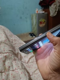 فولد 5 شرق اوسط الشاشه الكبيره ما تشتغل بس الباقي مكفول السعر 300 مكان...