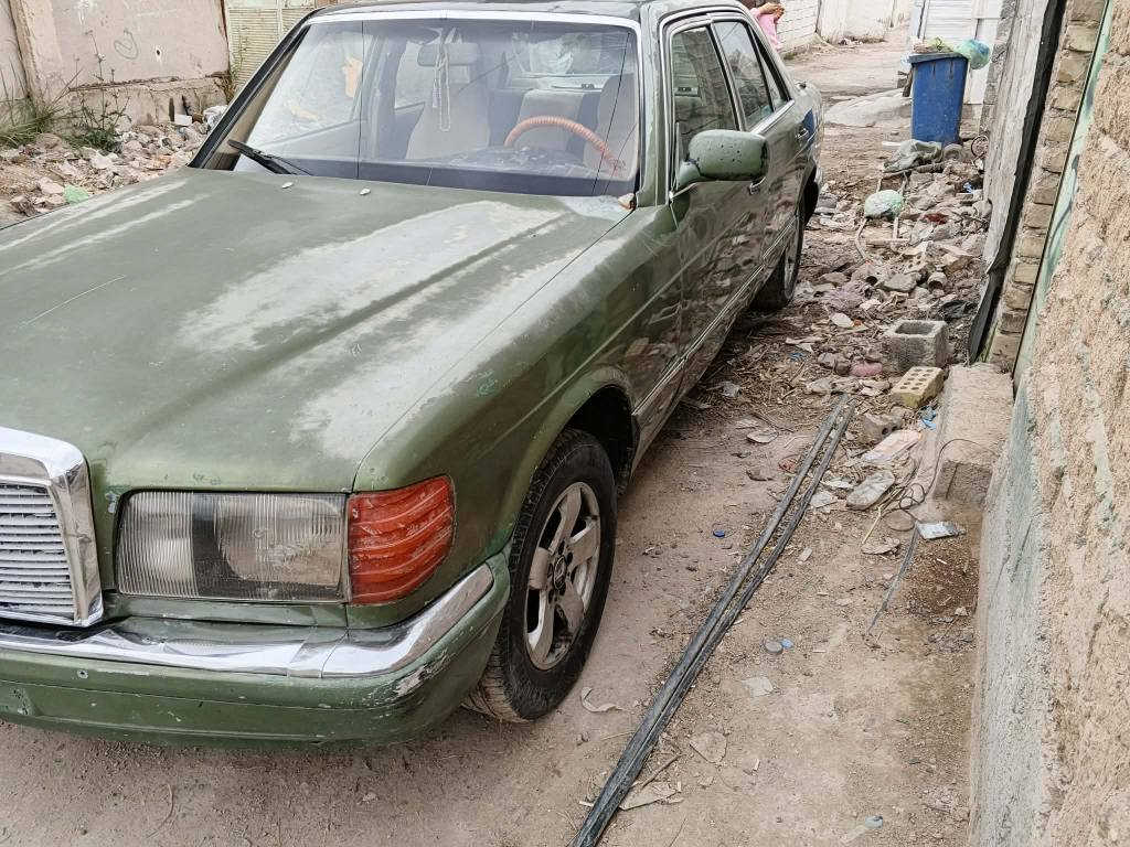 السلام عليكم مارسدس للبيع موديل1984 كير محرك مال بطه مكفولات كشرها كلش حلو بغداد الماني سنويه كارتونيه صاقطه بال2020 سياره جاهزه من كل شي مكاني بغداد الدولعي  راعيها بلطوبجي بس ما اندله  ابيع بدون راعي  ابيع لو امراوس حسب قناعه  سعر ٢٢  بيها مجال. رقم هاتف *********** بغداد, العراق
