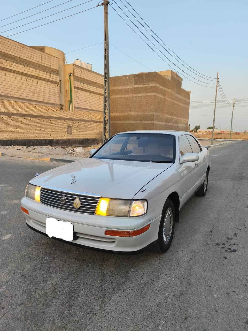 سلام عليكم بطه 93 بسمي سنويه 2030 مكفولة اصوليات ومكينه وكير جاهزه من كلشي حداده كهربائيات تبريد مستعجل عل بيع ... مكاني حي العسكري *********** اكثر شي متواجد عل واتساب البصرة, العراق
