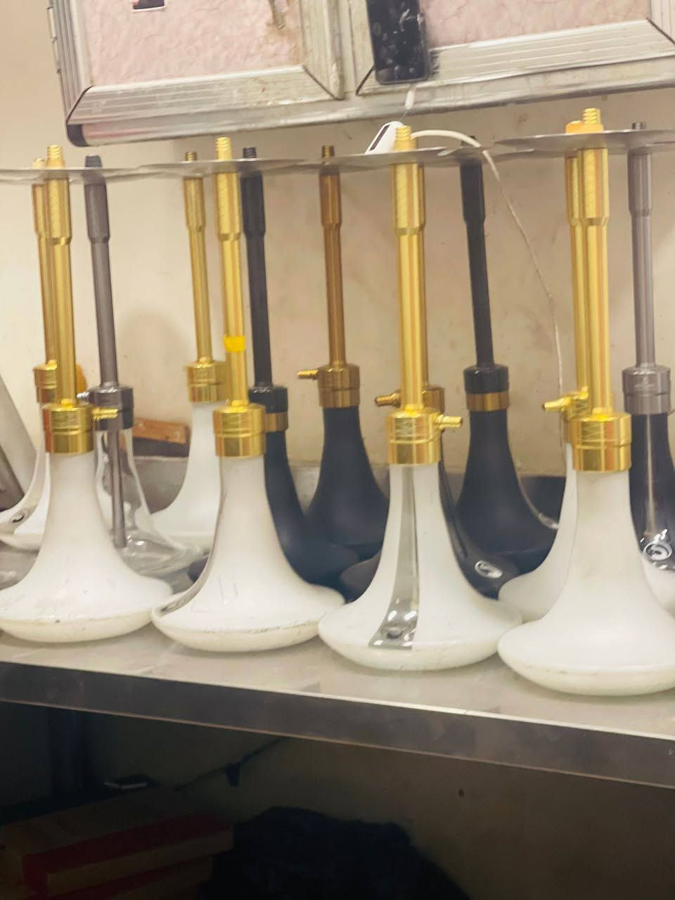 سلام عليكم نراكيل للبيع العدد 30  اصلي شرط ختم 2025 صدار جديد غير مستعدم فقط لتجربه مره وحده ونركيله الماني مثل مموضح ب صوره عنوان بغداد يوجد توصيل للستفسار ***********
