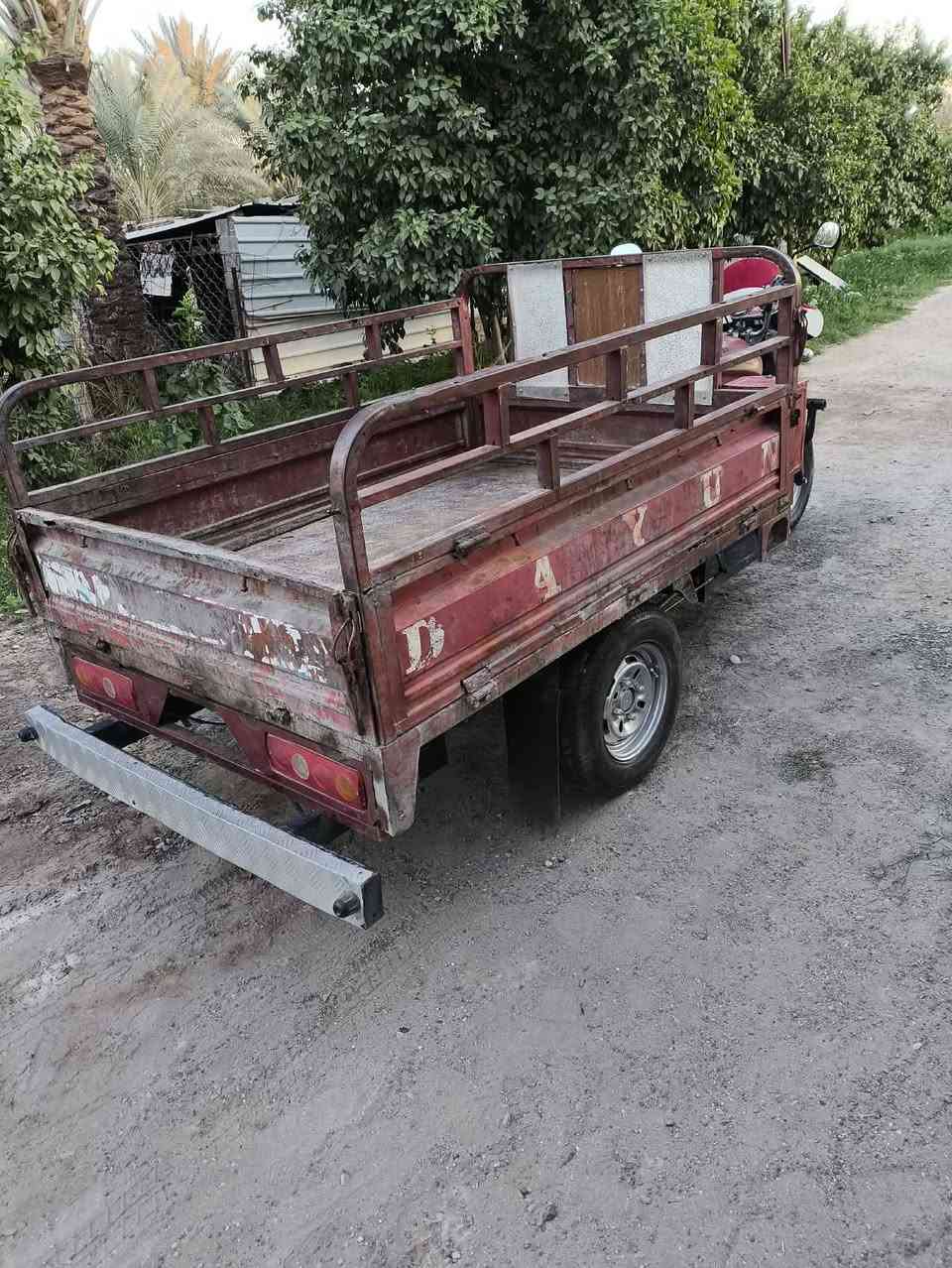 السلام عليكم للبيع ستوته موديل 2016 الوراق اصوليه موجوده مكينه جديده اكسن، جمره مقفل،شاصي مكفول من، لحيم،كهربايات،كله شغاله  سلف وهندر ،رقم الهاتف، ***********،المكان،الشيخ حمد زملت حمدي
