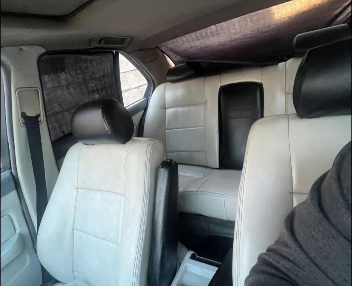 نوع السیارة: بي ام 520i سلڤر

موديل 1992
محرك  525 ديجيتال 
رقم اربيل لحد 2029 
 
🟪ســعــر$$ ::  الــرد تلقائي 📩

گير اوتو بشرط  ،جامات كهرباء 
نقص برغي مابيها السياره شوفه عيونكم 
ويل خليه بلاديه ،بدون ضربه 
صبغ عام للجماليه 
صدر كله حديد بدون نقص 
دواخل ابيض ورصاصي 
لايتات عدسه جديد كله 

رقم صاحب السیارة:👇
***********
***********
