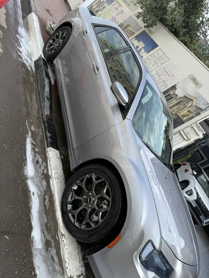 اوبـــامــا S  2016
فـوووووول مواصـفات ماعدا الفتحه
      كصـة قماره فقط 
كيرر  محرك تبريد تدفئه حداديه جاهزه من كلشي 
سياره نصبتهه تخبل متومه سليمانيه طبق الاصل وشاصي ومرمزه وشغل مضبوط وياها سنويه
مكاني بـصـره وسعرها ٨٢ ورقه وبيها مجال حك جيه   وبس الشراي يتصل رجاءاً ***********
