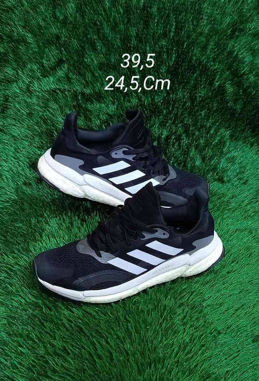 👟اوربي اورجنال باله مستعمل 
القياسات داخل الصوره نظافه فول 👍🏻
كل قطعه بسعر مختلف .لمعرفة الاسعار 
راسل الحساب 📱او اتصال ***********💐

يوجد توصيل جميع المحافظات 🚛
