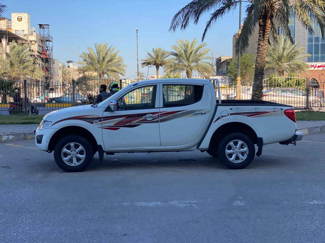 مستيبوشي 2014فورويل كاز مكفوله كفاله عامه ضربه وصبغ وتبديل محرك وكير مكفولات سياره جاهزه تبريد حداديه تخم تاير السعر 117مع مجال رقم بصره انگليزي جام كهربائي شاشه كامره للأستفسار ***********مكان كربلاء مكلف بالنشر(بيع او مراوس كربلاء, العراق
