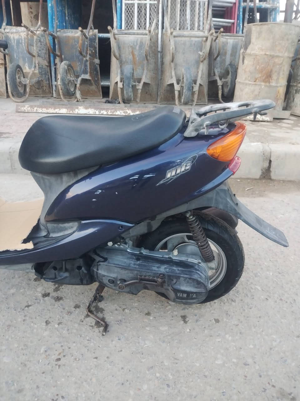 دراجه يوماها عصفوري للبيع دراجه كل نقص ما بيه كلشي شغال بيه النضافه مثل البل صوره العنوان حي الحسين القديم الاستفسار علئ هاذ رقم ***********
