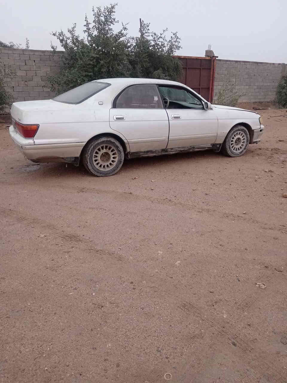 السلام عليكم سياره بطه فصل سنويه منتهيه للبيع مكفوله من الكصه ولنقل جثه رقم ذي قار
رقم تليفون ***********
