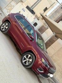 جيب شيروكي موديل 2021بيه صبغ جاملغ وبنيد بدون دواخل رقم اربيل باسمي فو...