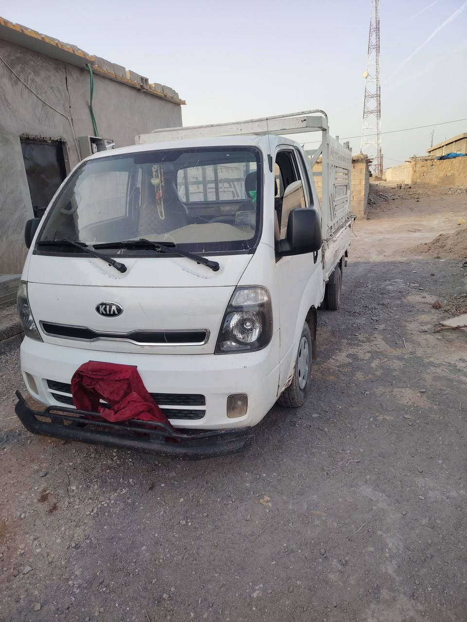 للبيع كيه موديل 2014 مال جنايه محرك بي صرف قليل كير اكسن تخم تاير كفاله والكشر عالشراي سعر 95ورقه وبيها مجال حك الجيه
للاستفسار الاتصال ***********
