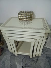 طاولات • جديد • خشب