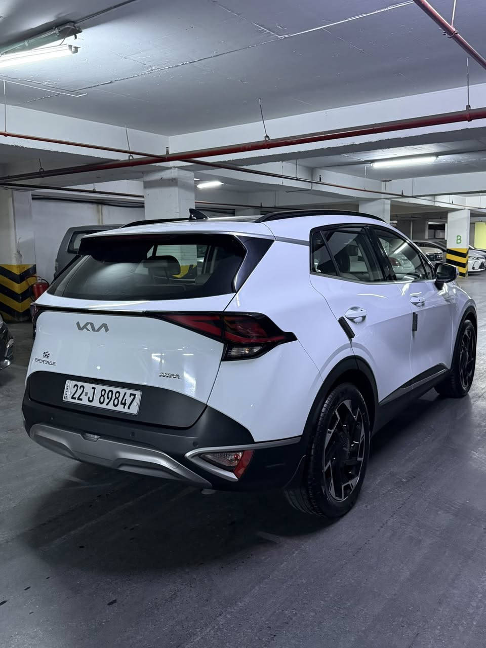 سبورتاج
موديل2024
كفالة شركة نيم
رقم اربيل
تحويل مباشرة السيارة ب اسمي
ماشيه 35000 
بنورما كراسي تبريد وتدفئة 
مقاعد جلد
صندوق كهرباء 
مرايا شفط
تقطة عمياء
مستشعر حركة عند فتح الأبواب 
كامرةخلفية 
سيارة فول مواصفات كاملة 
السنوية لغاية 2029
محرك وكير كفالة 
سعر23700$
‪+964 770 574 8892‬
السيارة بدون حوادث 
فقط بي دي ار بالجاملج  السكن
اثر طخة خفيفة جدا


**إذا كنت صاحب هذا الإعلان وتريد حذفه لأي سبب، رجاءا أرسل رسالة إلى الدعم الفني**