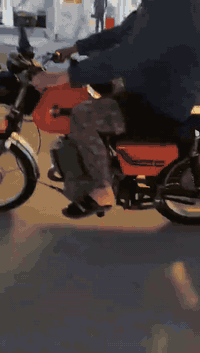 دراجه 82 للبيع بدون كصه 3 لحيم جو كشن بس   كمله مكمله ***********
