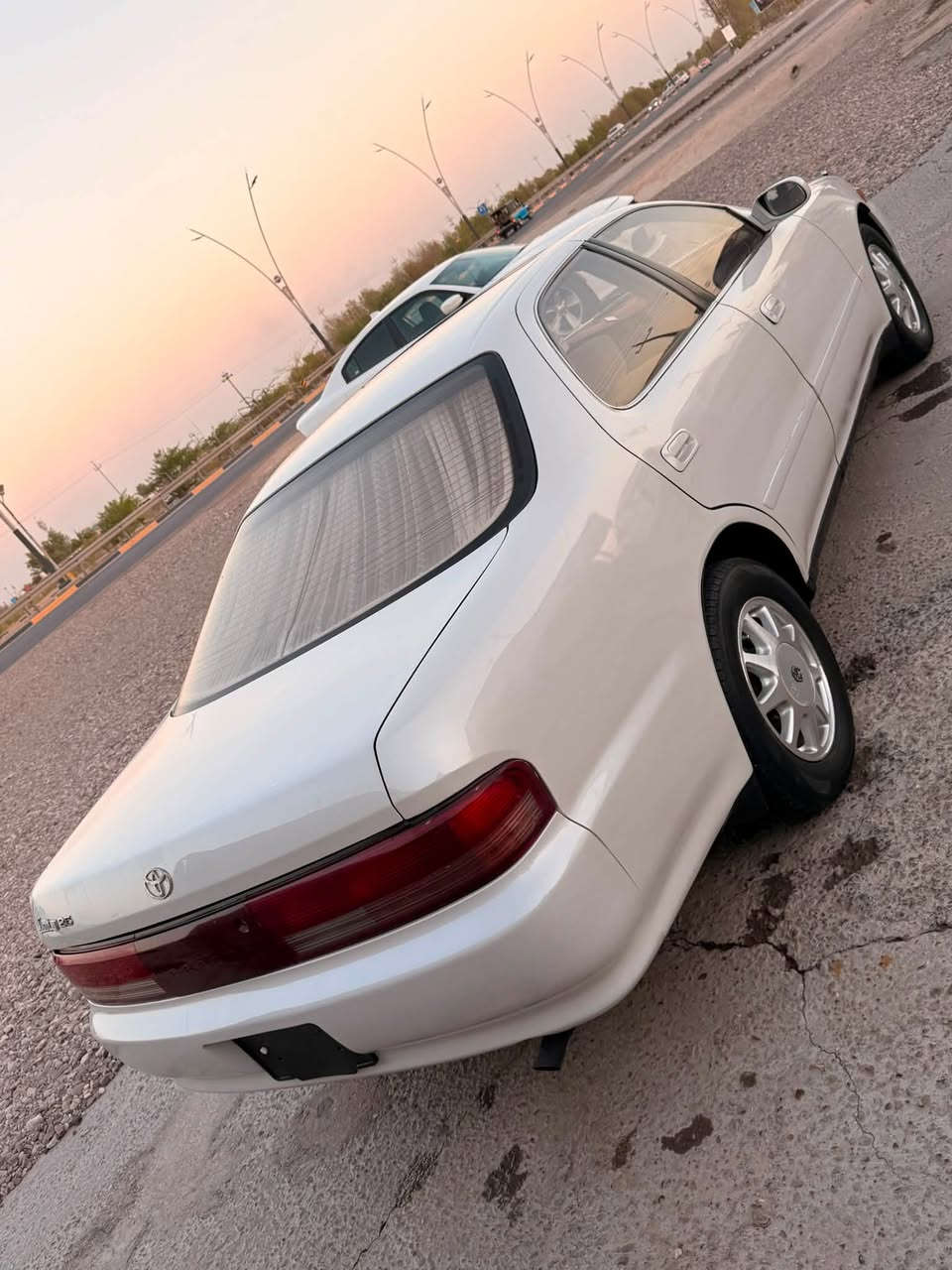 ‏سلام عليكم كرسته البيع نفخ الرقم بصره سنوية ما منتهية موديل 1994ساره كفاله من كص ونقل جثه ول ضربه كير مكينه كارتون حداديه جديده كهربائيات كله شقاله سياره مال جناي كامه من دعمي الدعاميه تخم تاير كرتون قرفه جديد حيل  السعر 74 العنوان بصره رقم الهاتف ***********.     ***********
