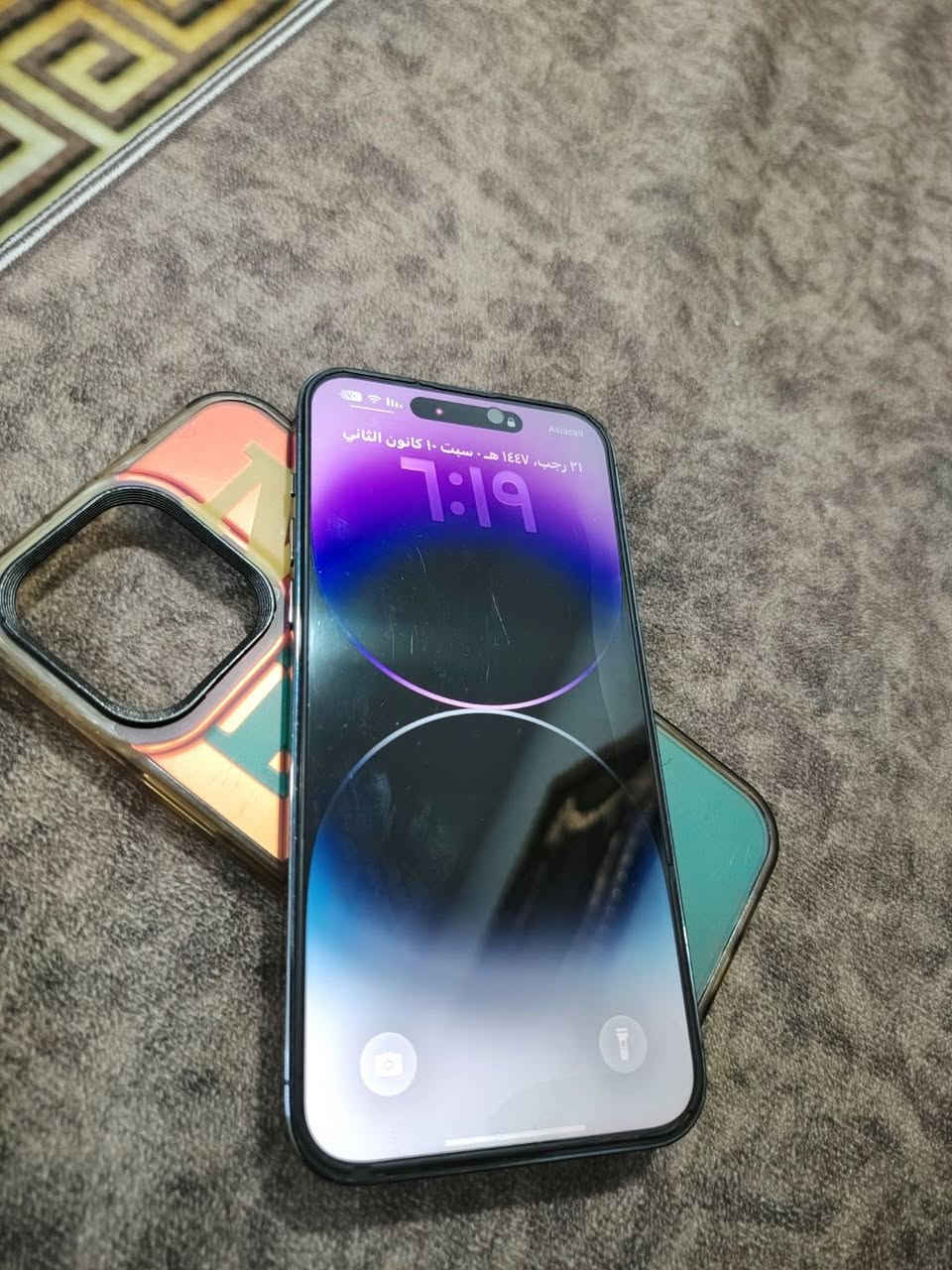 سلام عليكم اخوان العزيز ايفون 14 برو ماكس  اي عيب ما بي كدام عينك   ما مفتوح تعال افحصه كدام عينك بطاريه 95 🔋 داكره 256   سعره 900 بي مجال   مكاني كركوك  حزيران رقم*********** تحياتي لل جميع

